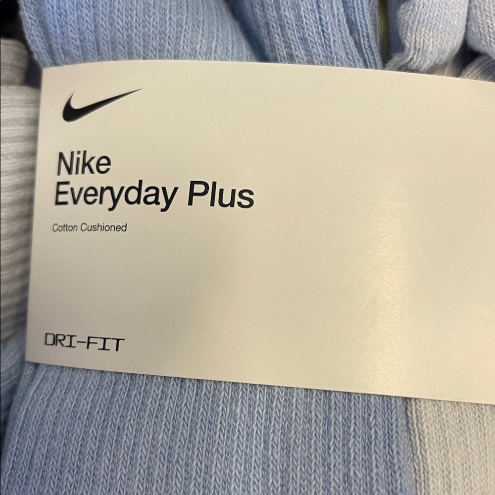 Nike Everyday Plus Socks - Light Gray and Yellow Pink and Purple Cream Tan 6pair - Picture 13 of 16